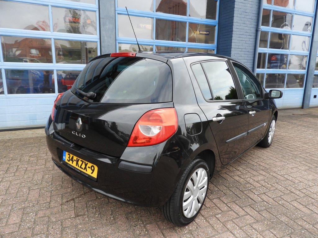 Renault Clio 1.2-16v dynamique nieuwe apk