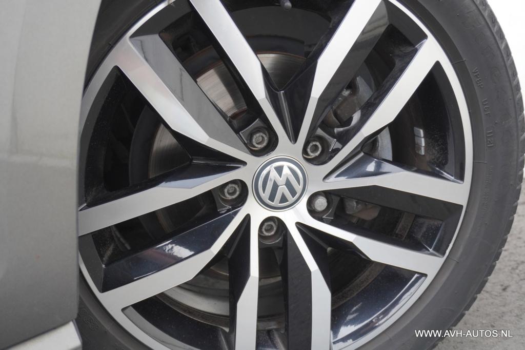 Volkswagen Golf 1.4 tsi highline, panoramadak!