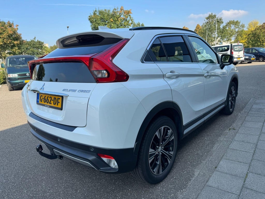 Mitsubishi Eclipse Cross 1.5 di-t first edition 1600kg trekgewicht