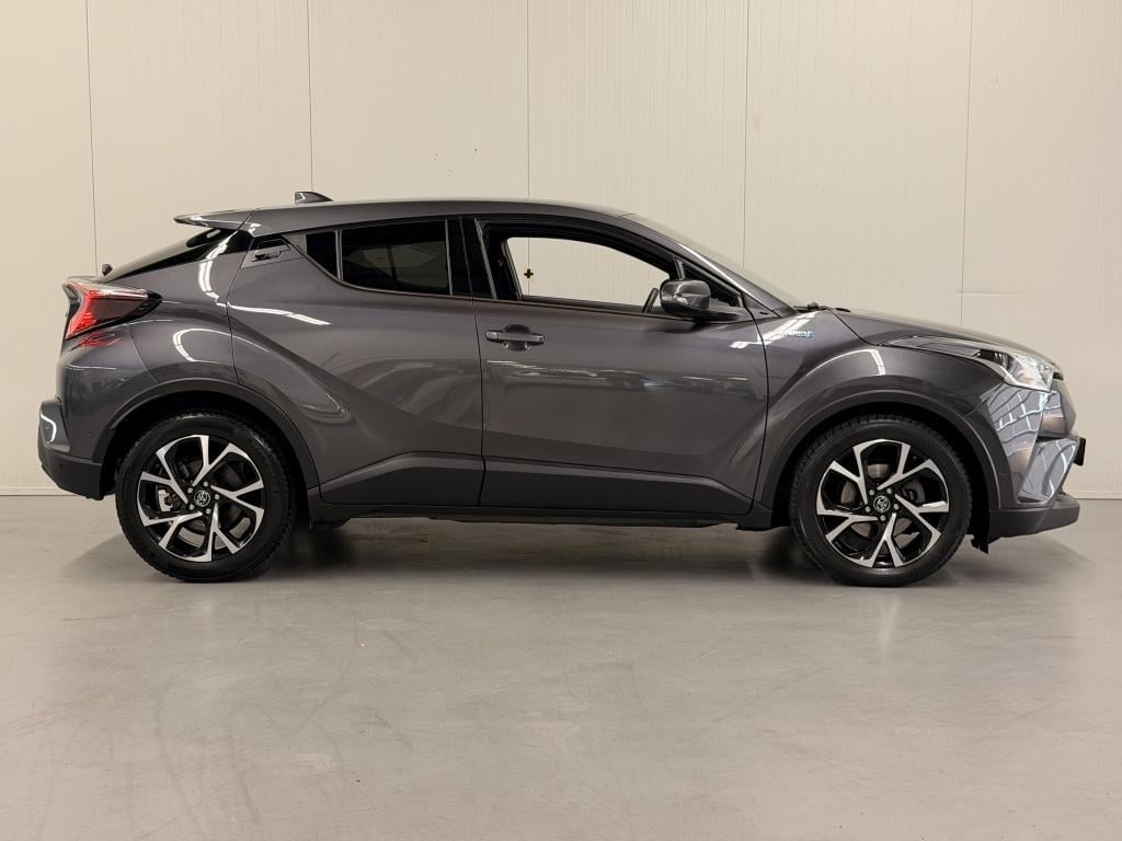 Toyota C-hr 1.8 hybrid style