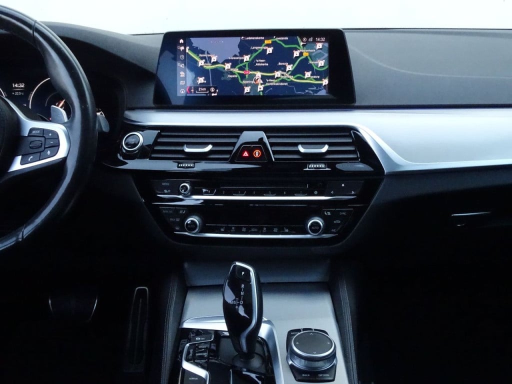 BMW 5 Serie 530e iperformance high executive edition