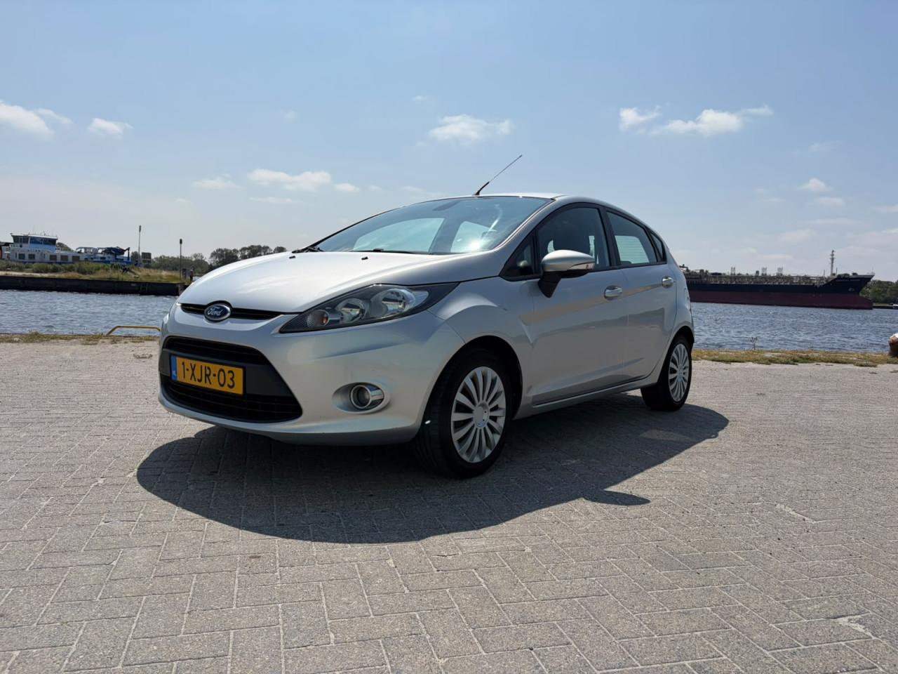 Ford Fiesta 1.25 Titanium 5 drs | Airco | CC | Trekhaak | Nw Distrib. riem