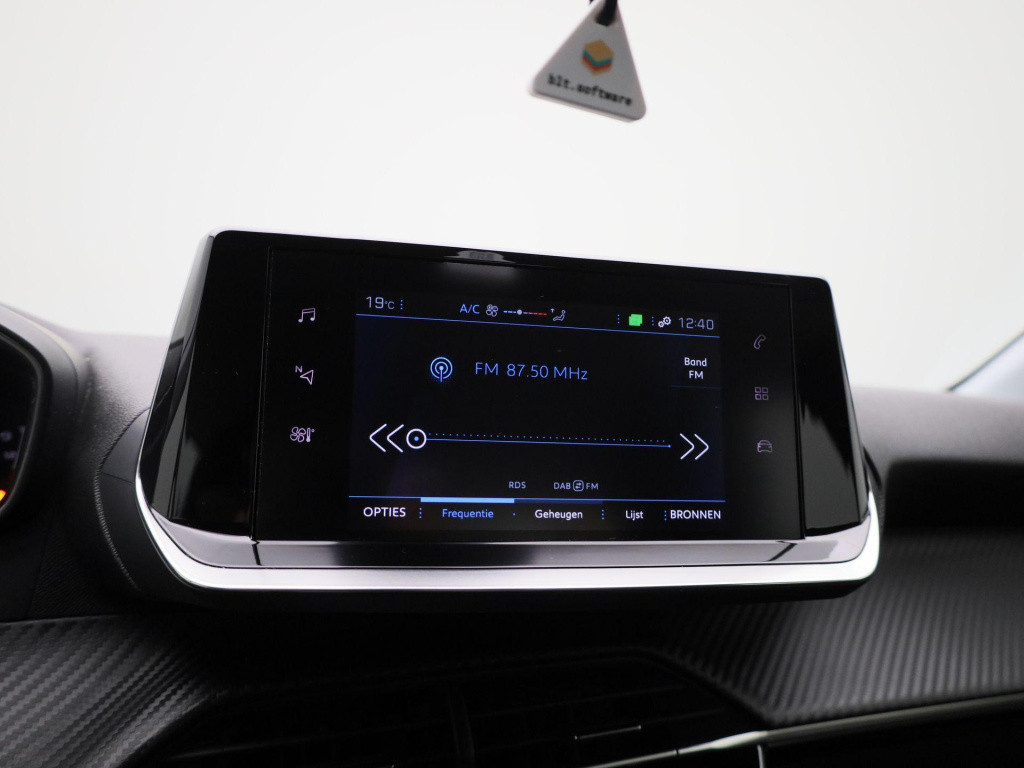 Peugeot 208 1.2 puretech active pack | apple carplay / android auto | cruis