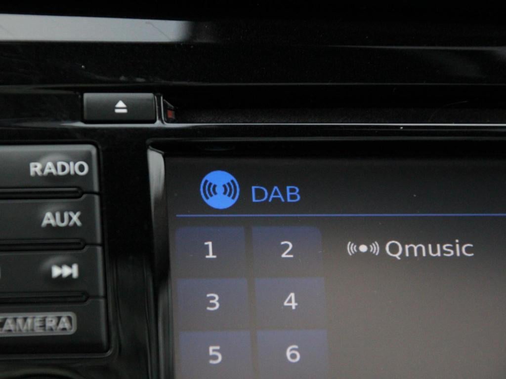 Nissan Qashqai 1.2 n-connecta design pack, nl-auto!