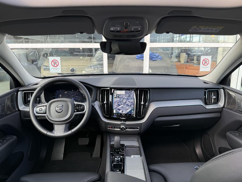 Volvo XC60 t6 398pk recharge ultra dark| panodak| adap.cruise| head-up| 360