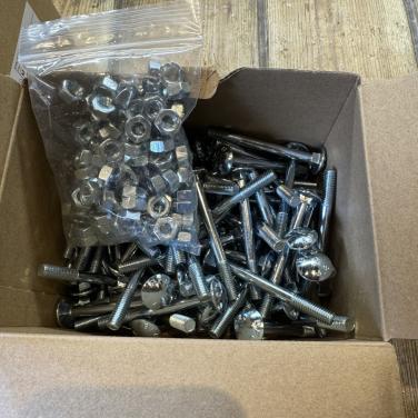 Partij bouten en moeren