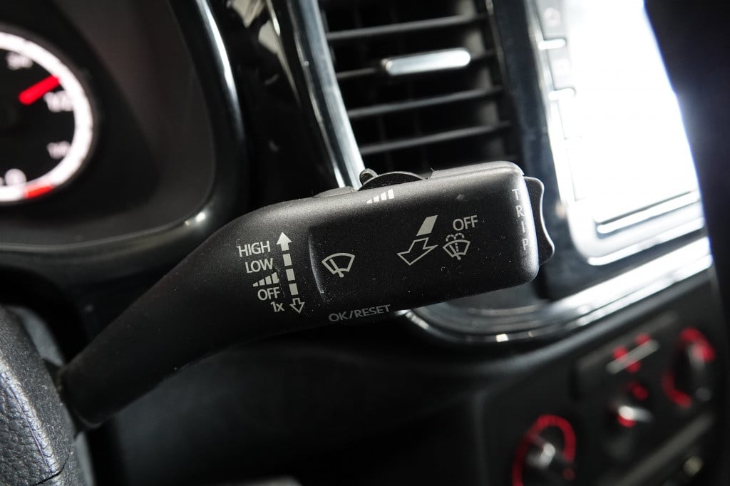 Volkswagen New Beetle 1.2 tsi | navi | bluetooth | airco |