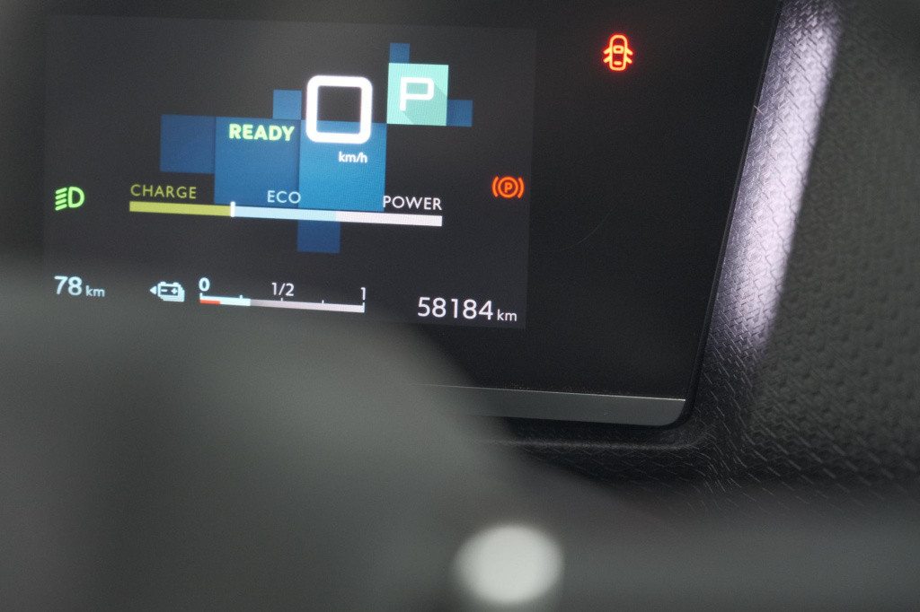 Citroen Ë-c4 shine pack business 50 kwh | panoramadak | head-up display | c