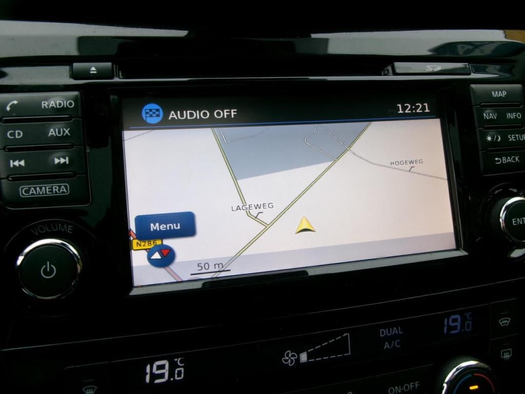 Nissan Qashqai (j11e) 1.2 dig-t airco, 360cam pano.dak, navi, leer