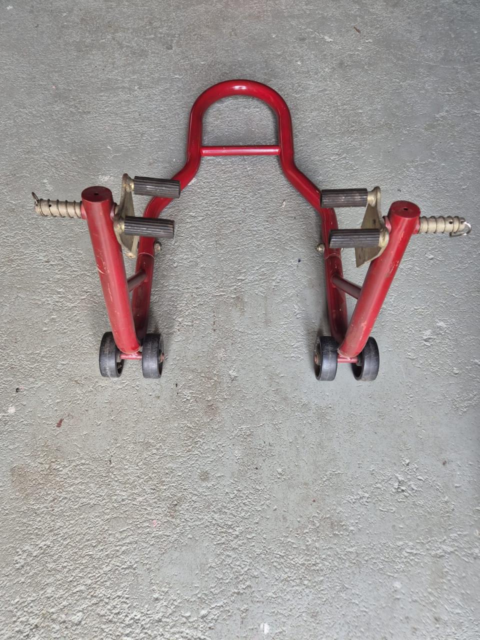 Motor bok voorkant 2 stuks