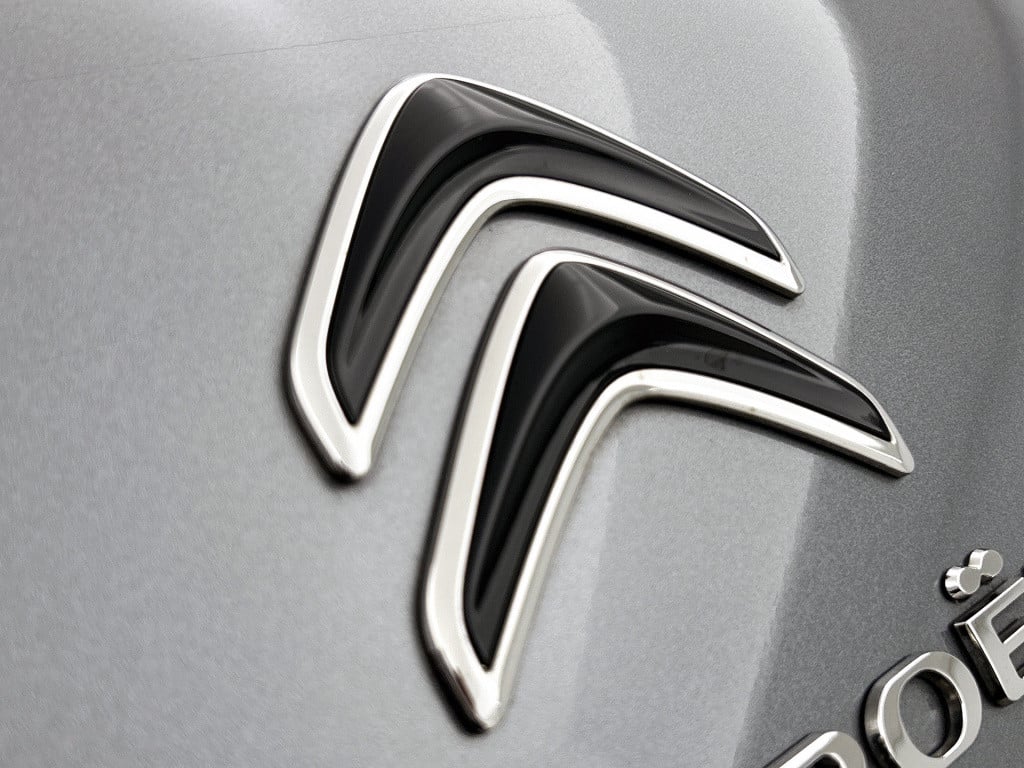Citroen C3 Aircross 110pk s&s shine | rijklaar | panorama dak |