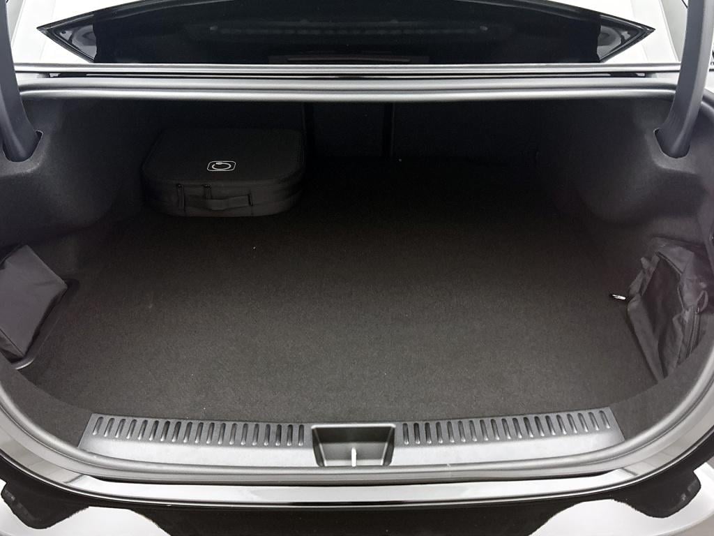 Mercedes-Benz E-Klasse 300 e business solution amg | premium pakket | winte