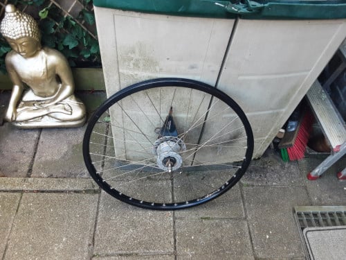 Gazelle 26 x 1,75 inch nexus voorwiel, naafdynamo, rollerbrake rem