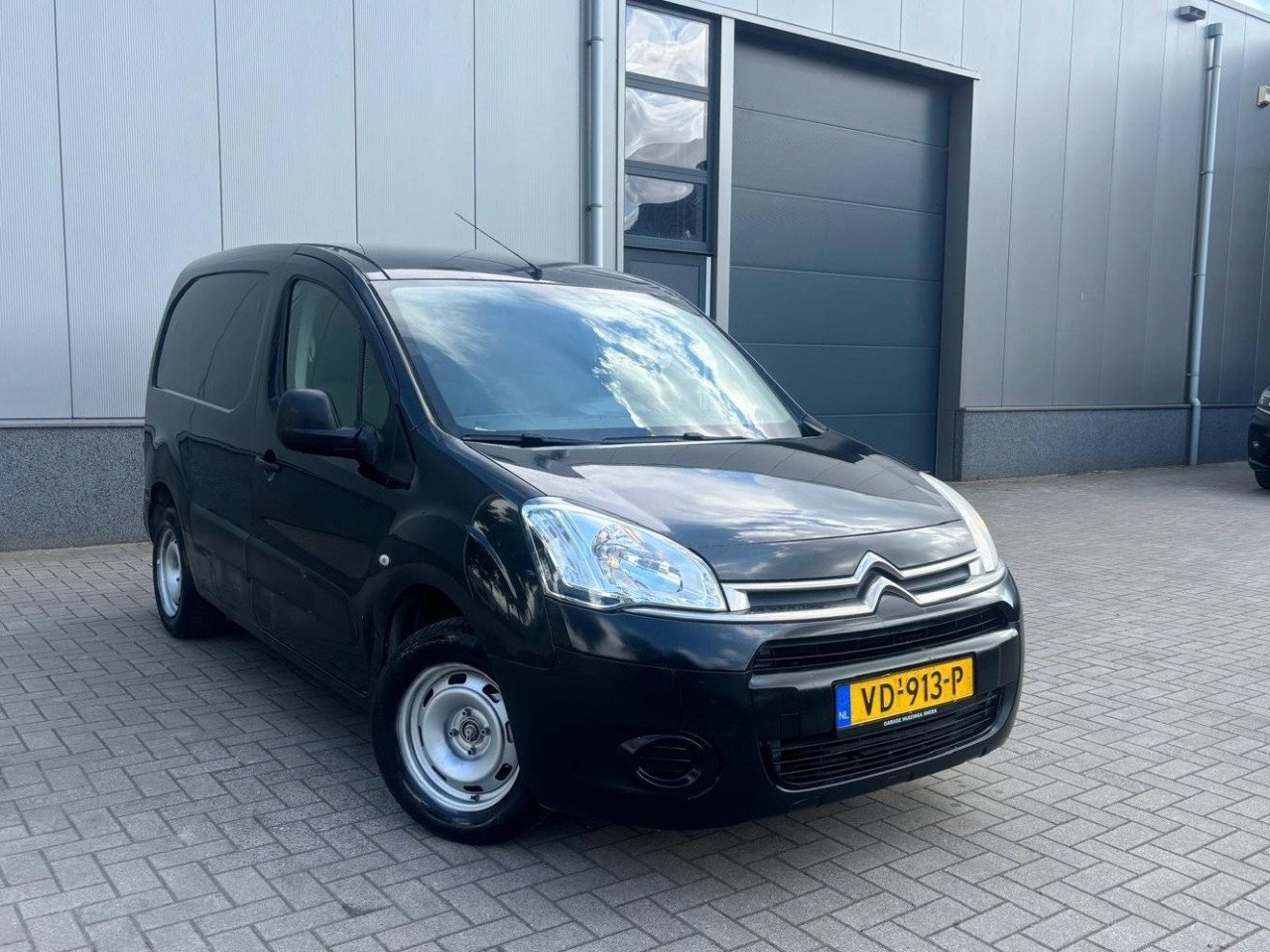 Citroen Berlingo 1.6 HDI 193.612KM Vol Jaar Apk