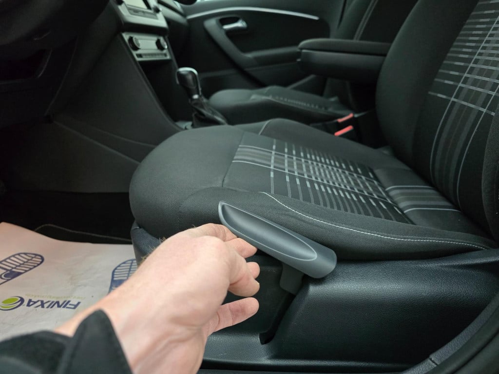 Volkswagen Polo occasion 1.2 tsi highline automaat met trekhaak en cruiseco