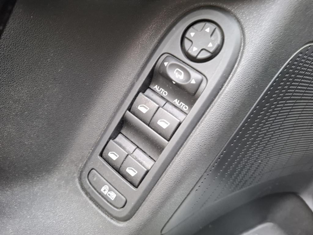 Citroen C3 1.2 vti collection clima/navi/trekhaak