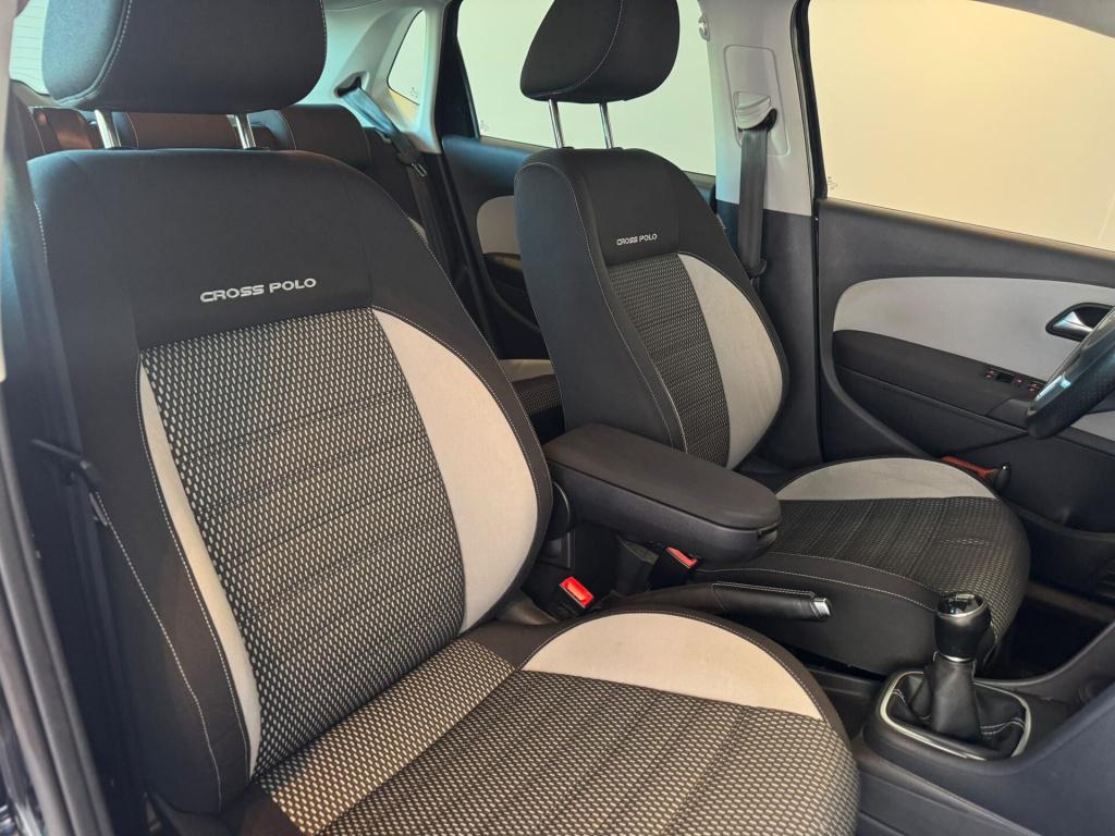 Volkswagen Polo 1.2 tsi cross