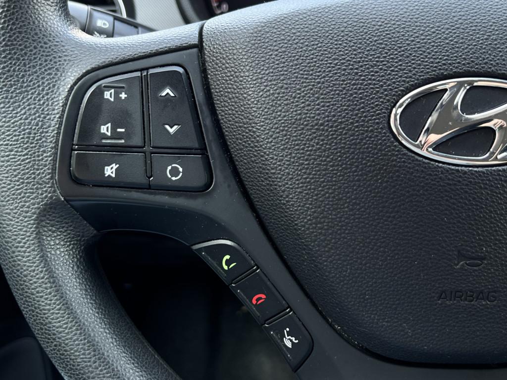 Hyundai I 10 1.0i comfort | nav | apple/ android carplay | cruise control