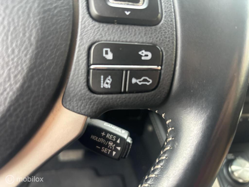 Lexus Nx 300h awd business line