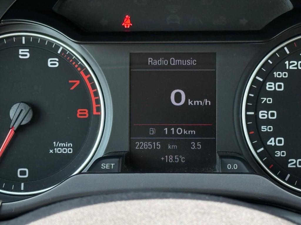 Audi A4 limousine 1.8 tfsi pro line business