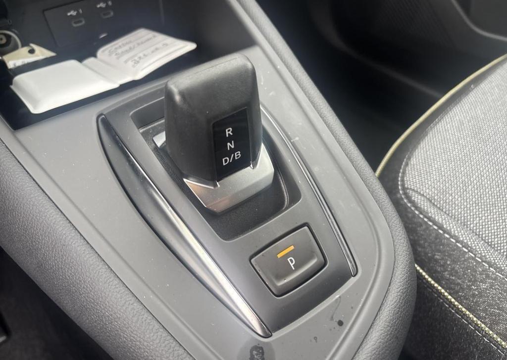 Renault Captur 1.8 e-tech full hybrid 160 techno - pack winter / pack advan