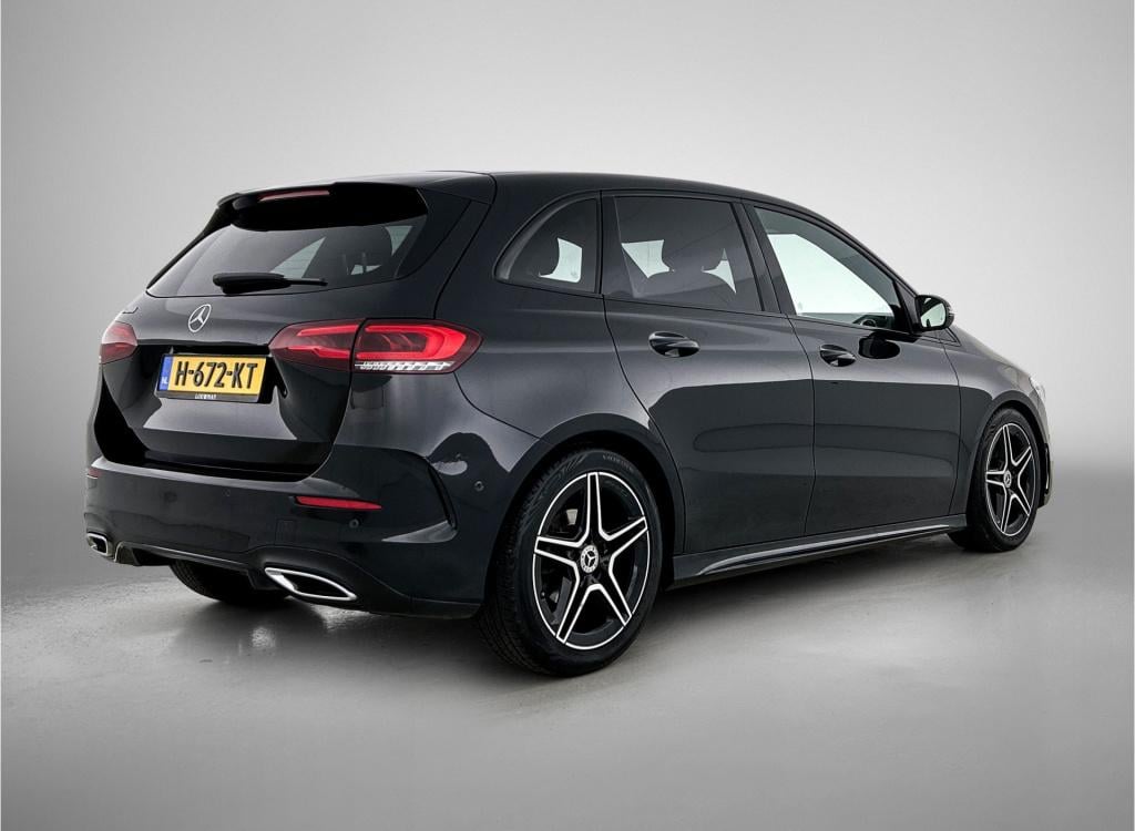 Mercedes-Benz B-Klasse 180 business solution amg | amg line | trekhaak | st