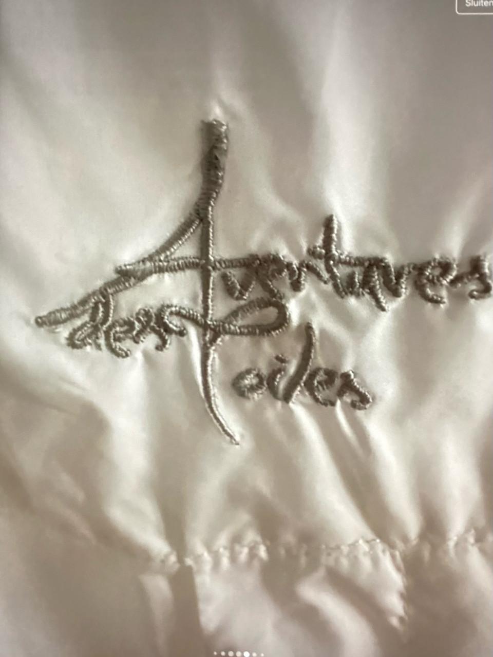 Nieuwe zomer jas xl zil heel klein streepje op kraag zie foto