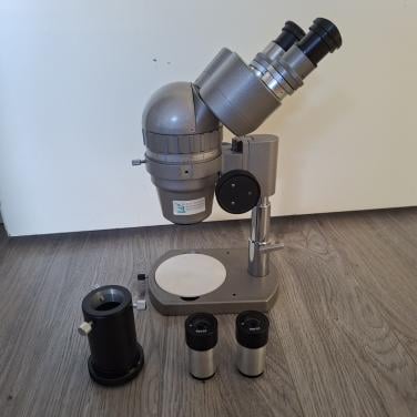 Olympus zoom sz-111 stereo microscope