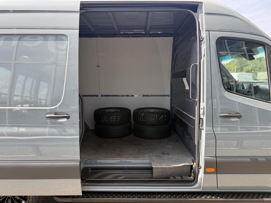 Mercedes-Benz Sprinter 317 1.9 cdi l2h2 rwd | zb-edition | camera | carplay