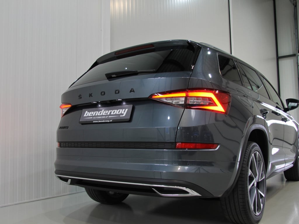 Skoda Kodiaq 1.5 tsi sportline 7p | acc | camera | trekhaak