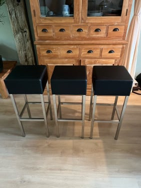 Barkruk 3 maal rvs!