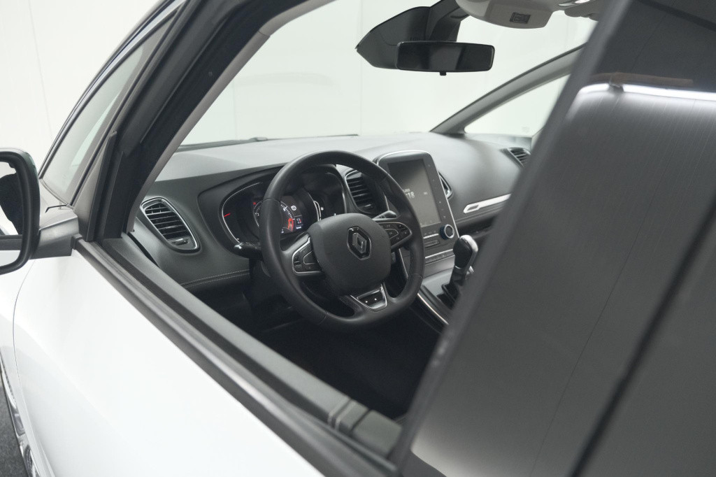 Renault Scenic tce 140 edc intens | trekhaak | camera | dodehoekdetectie | 