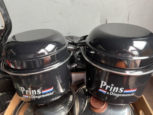 2 x groot mossel Pannen 1x gebruikt. Hoogwaardige kwaliteit ook inductie