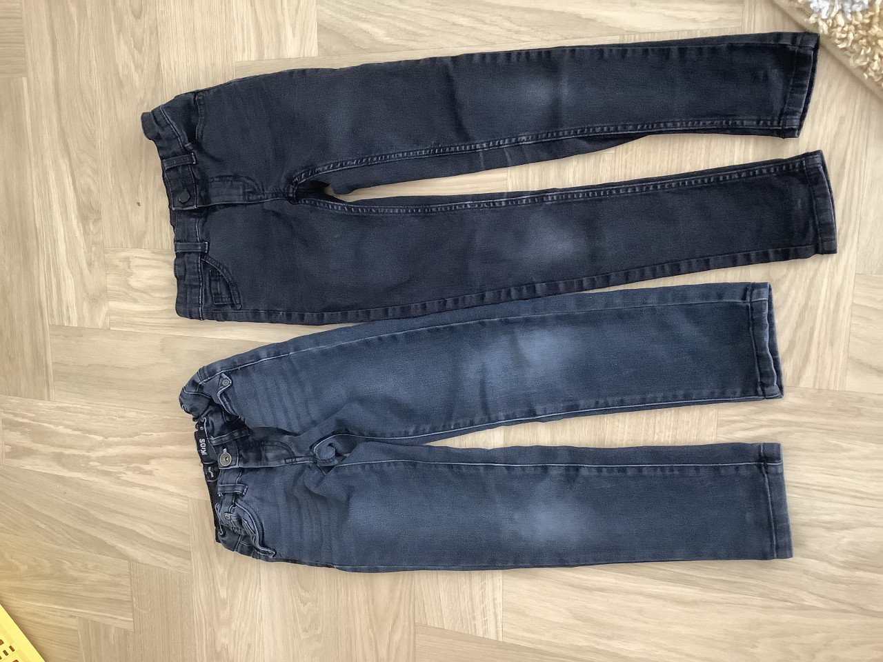 Meisjes kleding maat 128-134