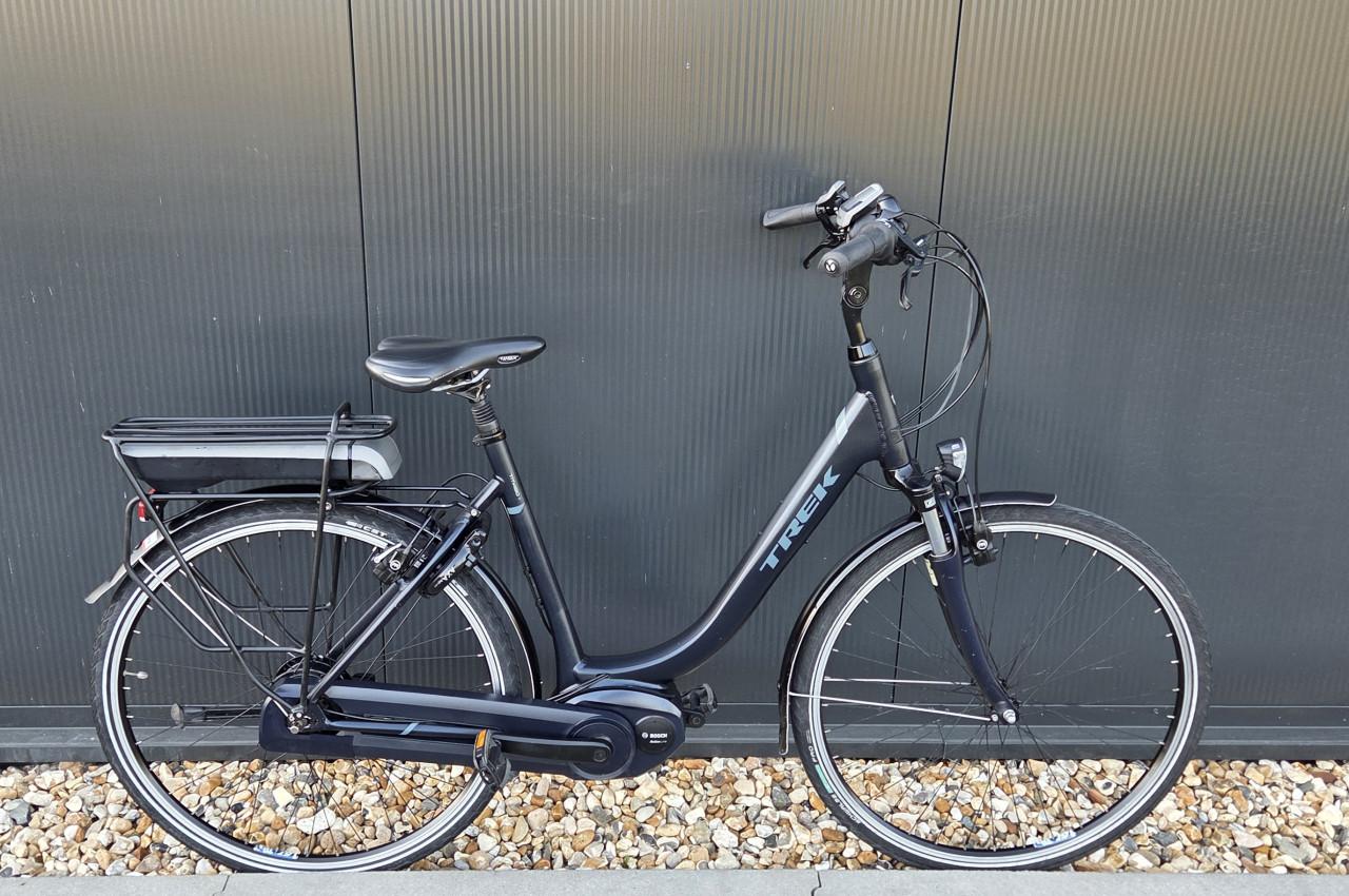 Mooie nette Trek 450+ Hybrid Bosch Active Line 400Wh  53cm