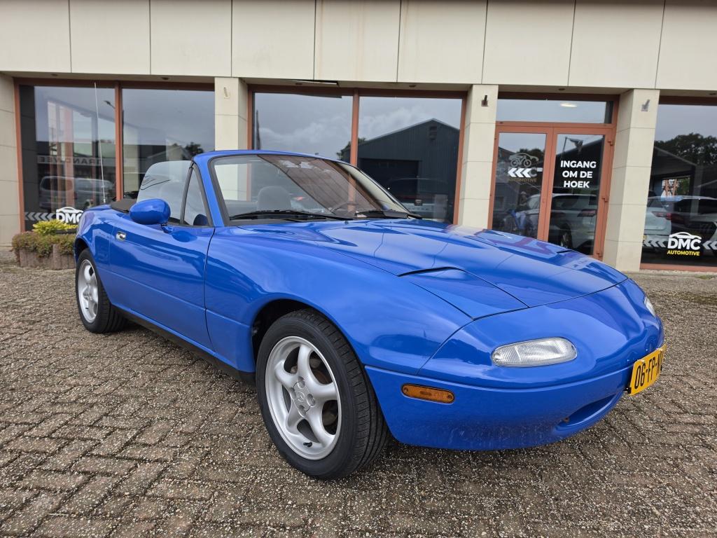 Mazda Mx-5 miata 1.6 | hardtop | airco | kofferrek | softtop