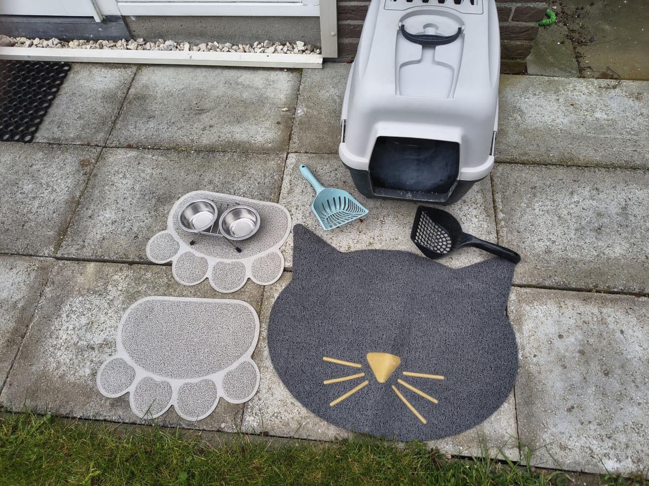 Kattenspullen; reismand, drinkbak etc