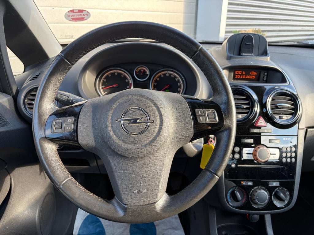 Opel Corsa 1.2-16v '111' edition/133.000 nap/cruise ctrl/airco/trekhaak/