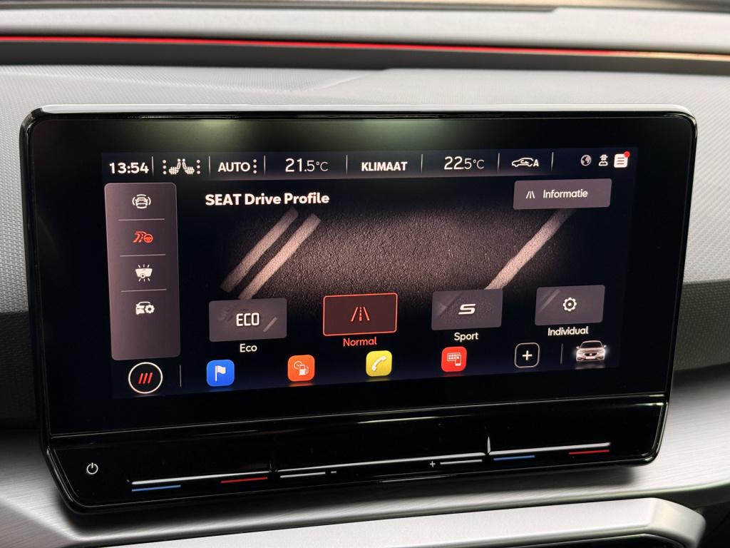 Seat Leon 1.5 etsi fr | acc | park assist | interieurverlichting | stoel/st