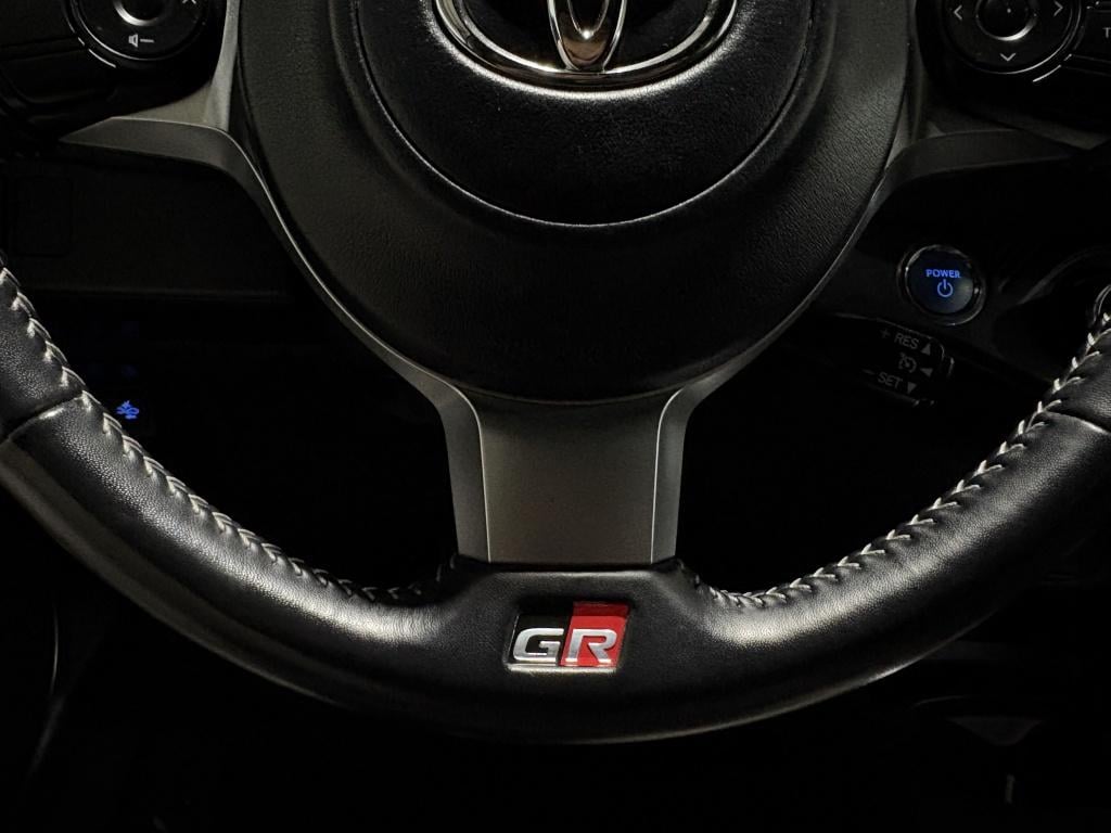 Toyota Yaris 1.5 hyb. gr sport