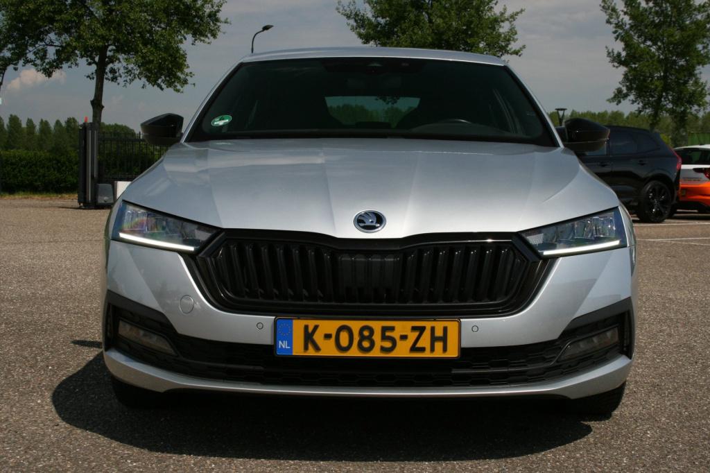 Skoda Octavia 1.0 e-tsi sport business