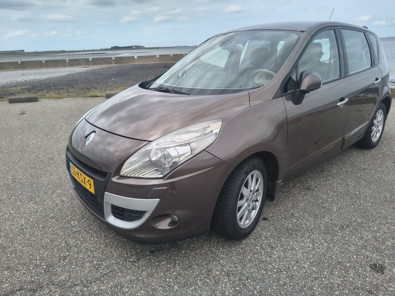 Renault scenic 2.0