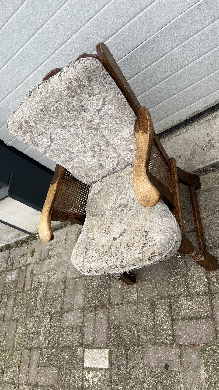 Antieke stoel