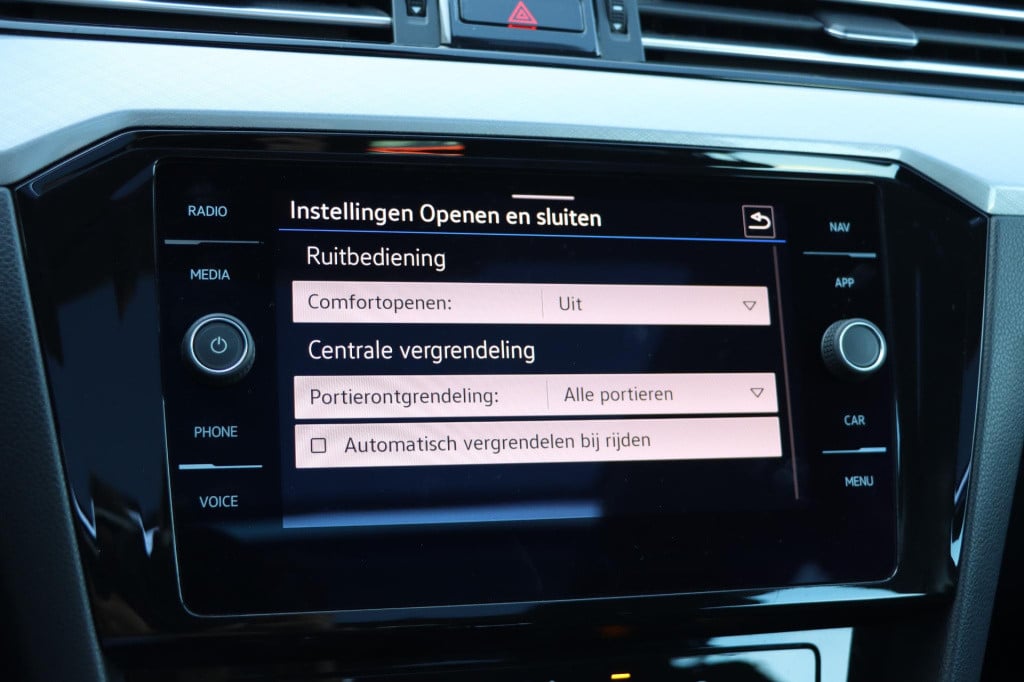 Volkswagen Passat variant 1.4 tsi phev gte business 218pk dsg6