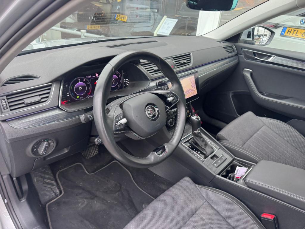 Skoda Superb combi 1.4 tsi iv business edition