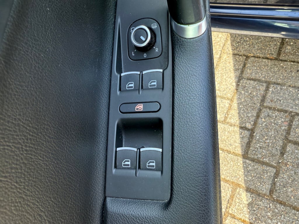 Volkswagen Passat variant 1.4 tsi highline bluemotion