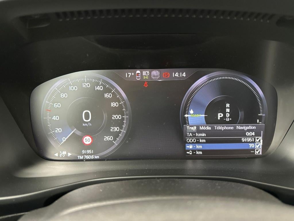 Volvo XC40 t4 211pk recharge ultimate dark | pano| adap.cruise| trekhaak| c