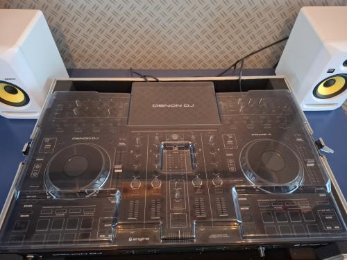 Denon Prime4
