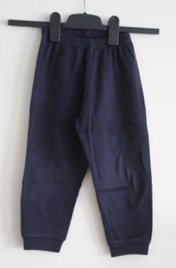 Blauwe  joggingsbroek maat 104-4jaar