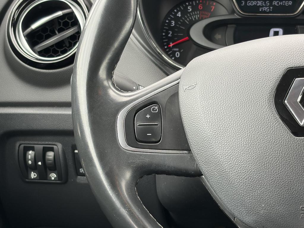Renault Captur 0.9 tce intens + trekhaak!